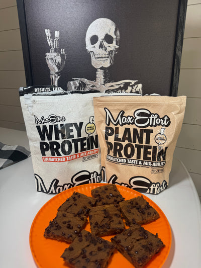 Skip the PSL—Bake These Pumpkin Protein Blondies Instead 🎃💀